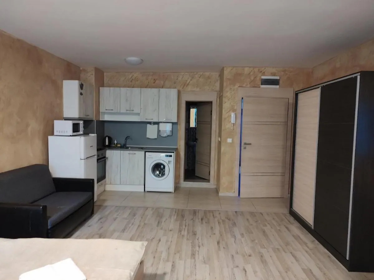 Colonel Apartment 957 소피아